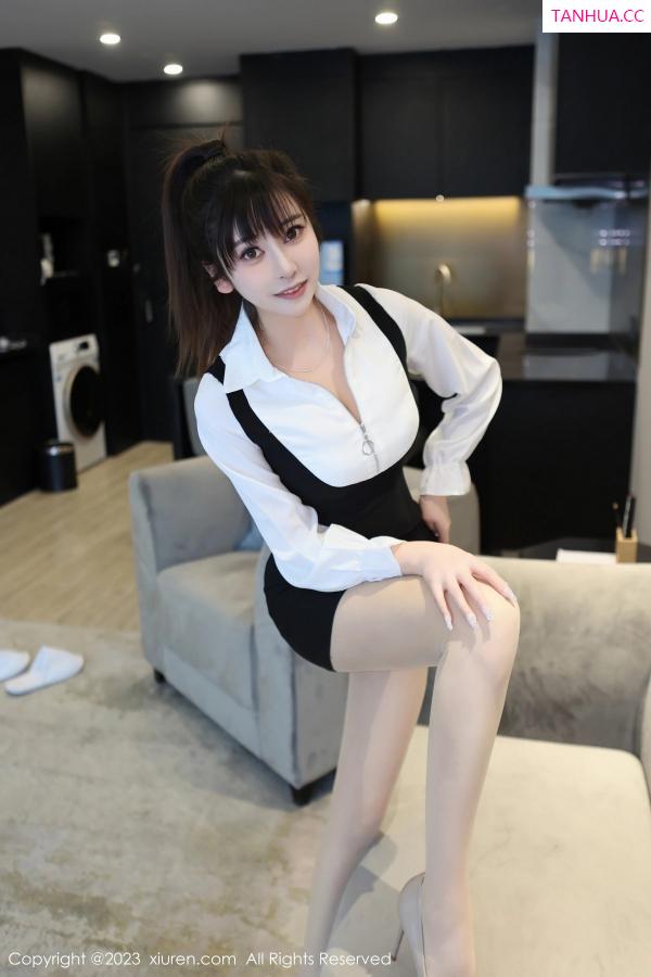 夏希子  [XiuRen]高清写真图 2023.05.09 No.6700 夏希 新人美腿第7张图片